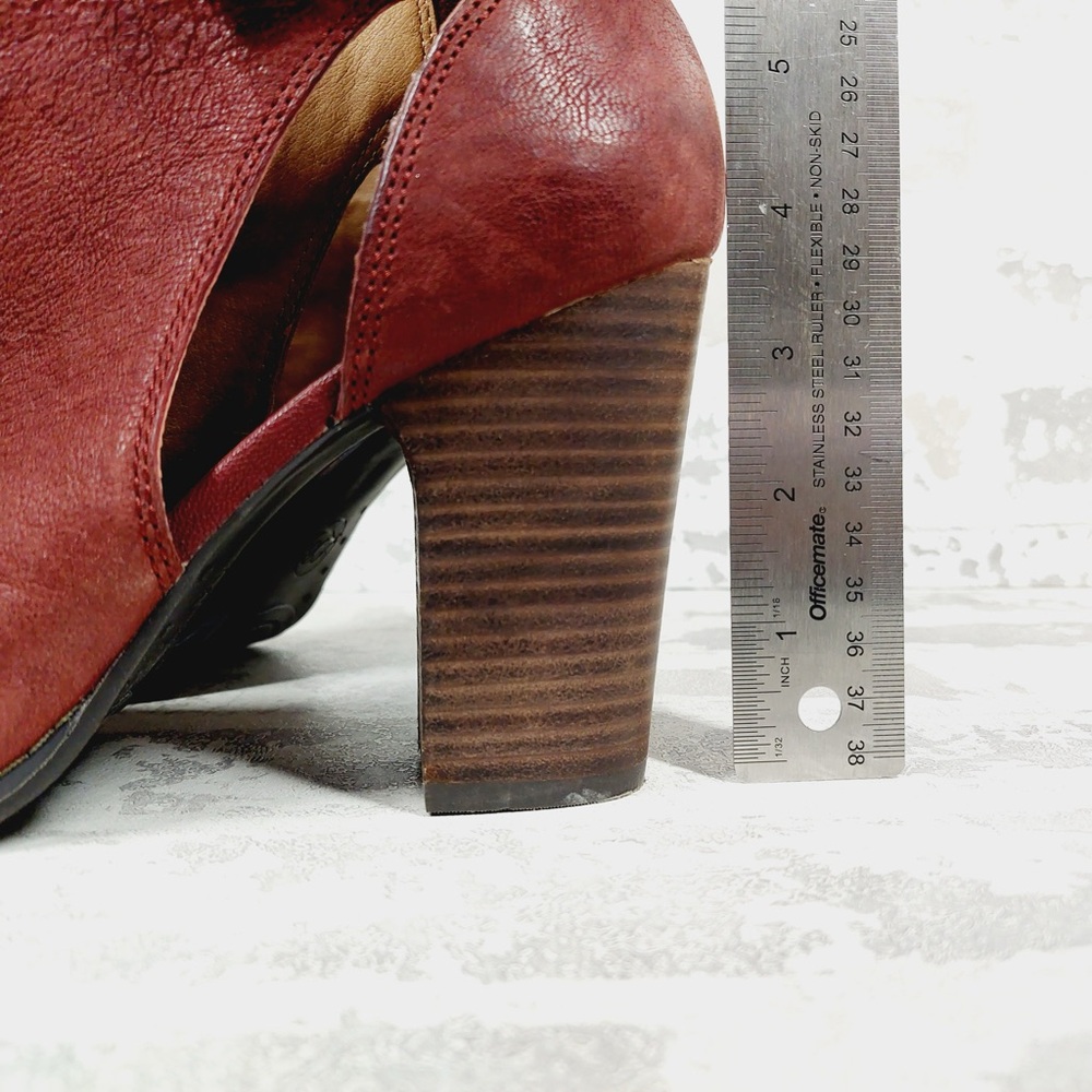 NEW Lucky Brand Laciann Burgundy Peep Toe Block Heel Leather Ankle Boots K976 - Picture 2 of 14
